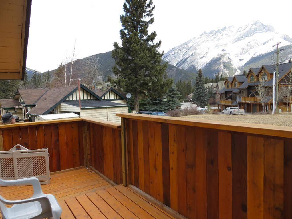 Hillside Bungalows Banff Eksteriør billede